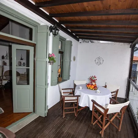Olive * Città di Skopelos